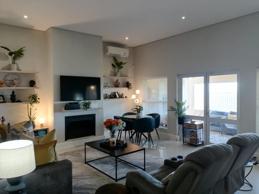 3 Bedroom Property for Sale in Heldervue Western Cape
